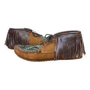 Minnetonka Leather Aztec Fringe Moccasins